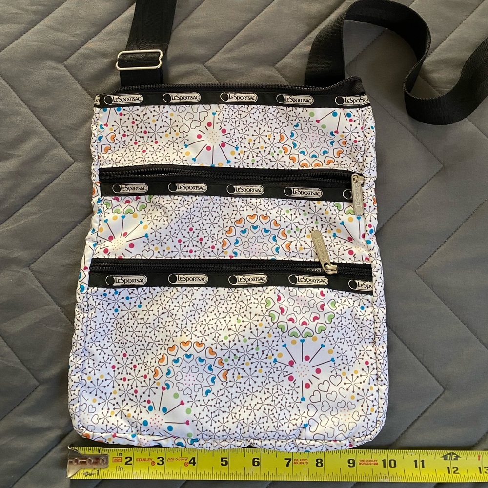 Women’s Lesportsac Bag lightly used
